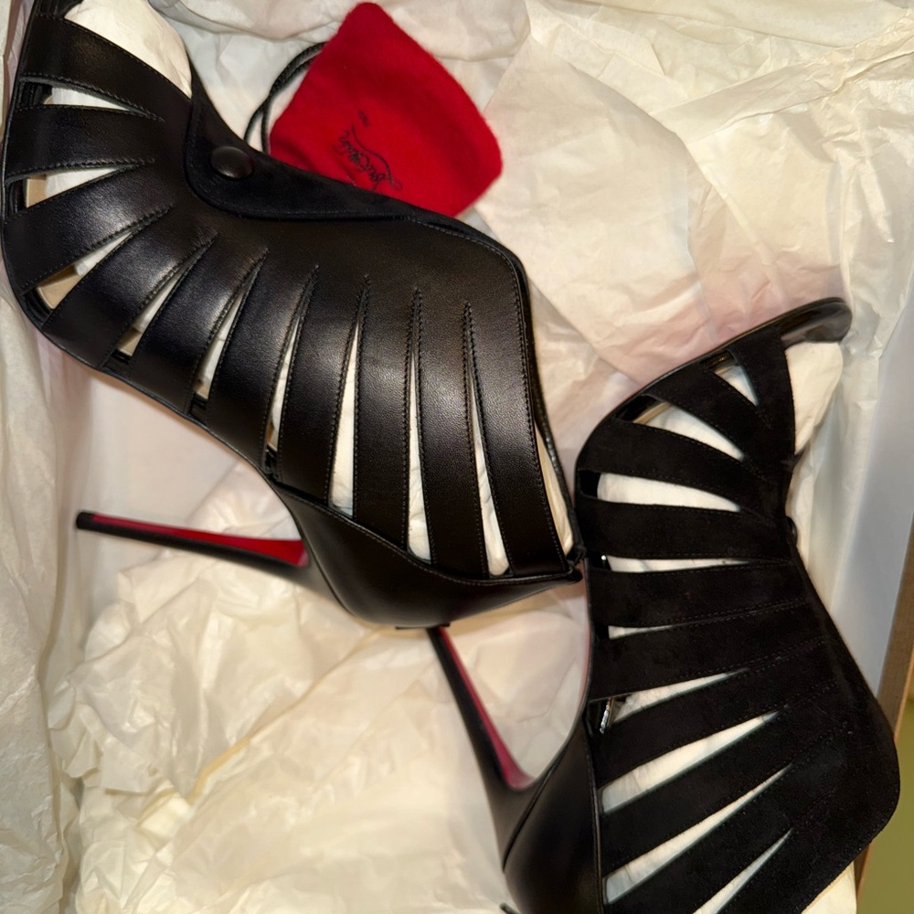 Christian Louboutin Black Gladiator leather suede bootie button heels - Picture 6 of 6